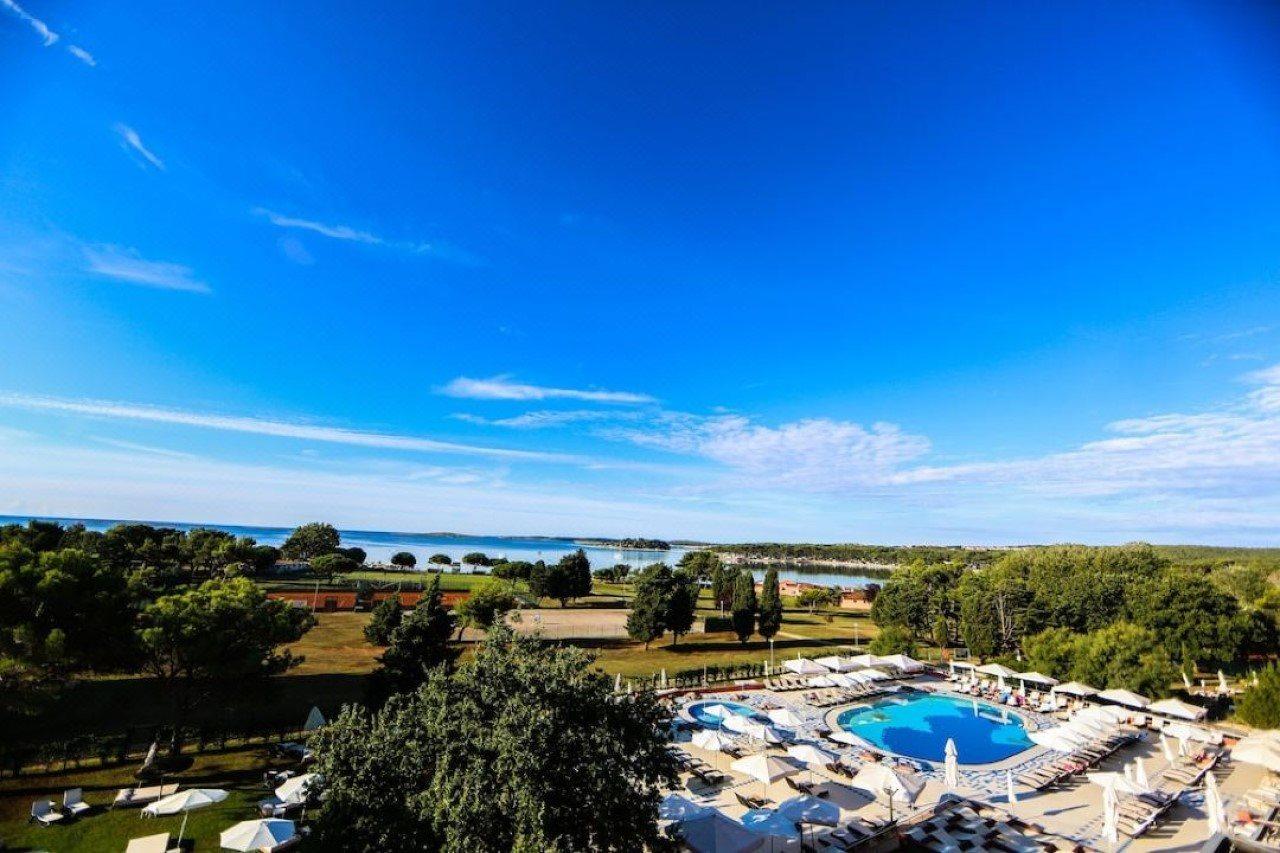 Arena Hotel Medulin Eksteriør billede